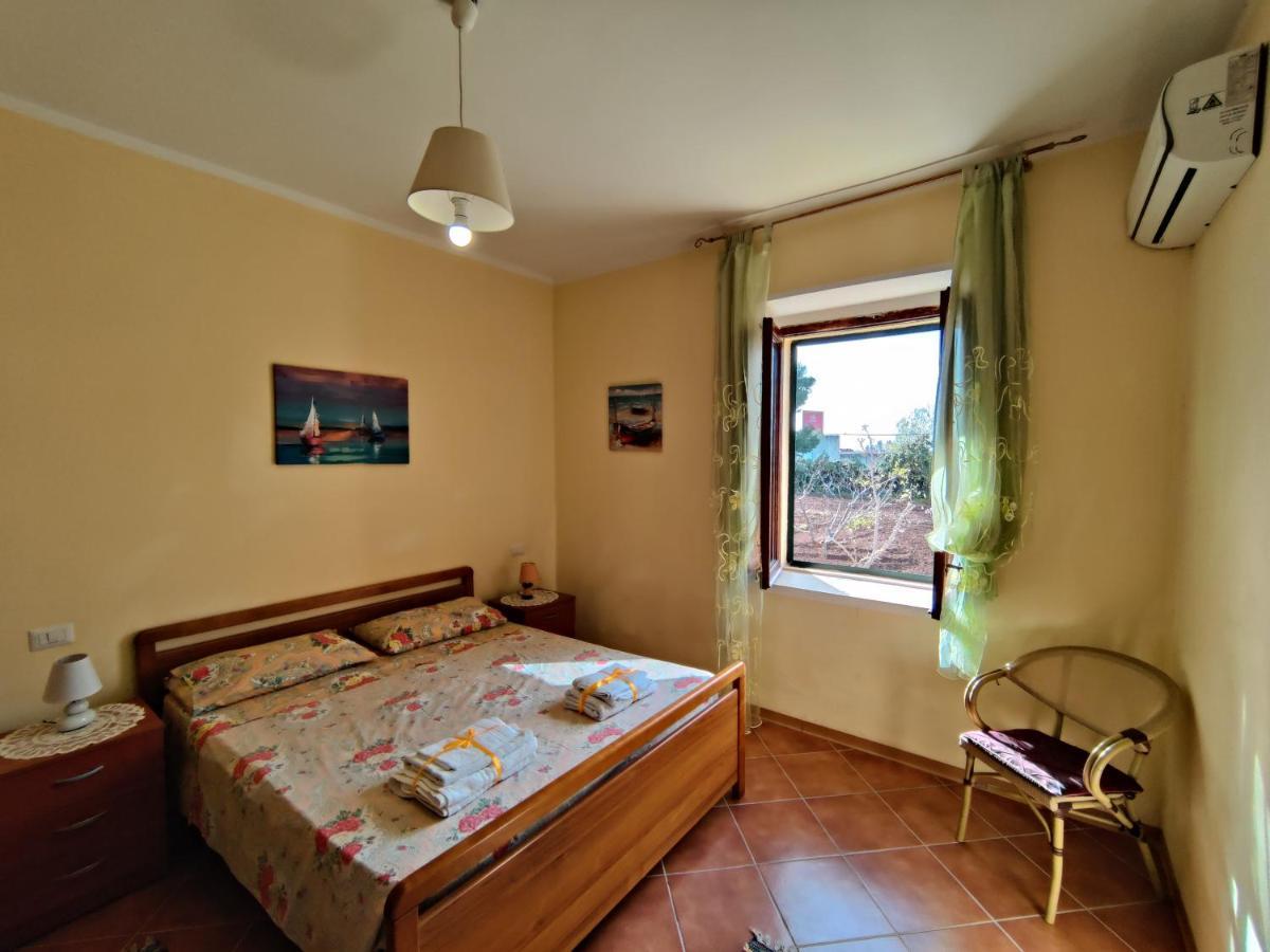 Casa Spezzara Villa Santa Domenica  Exterior photo